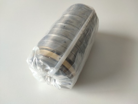 Las cajas de engranajes de extrusión de tornillo doble utilizan rodamientos de rodillos de seis filas F-53579.T6AR proveedor