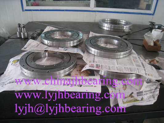 Exportación de rodamientos de rodillos cruzados RA11008UUCC0 110x126x8mm precio y stock,utilizados para juntas de robots industriales proveedor