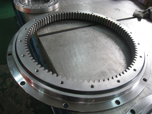 El rodamiento de la plataforma giratoria 232.20.0600.503 de tamaño 948x734x56 mm utilizado para máquinas pesadas proveedor