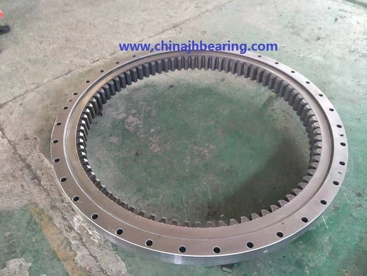 585DBS164Y anillo giratorio 585x810x85mm pertenecen a cuatro puntos de contacto rodamiento de bolas proveedor