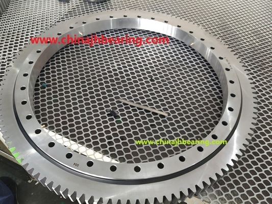 El rodamiento de bolas giratorias E 750.20.00.B con tamaño 742.3x572x56mm con dientes externos proveedor